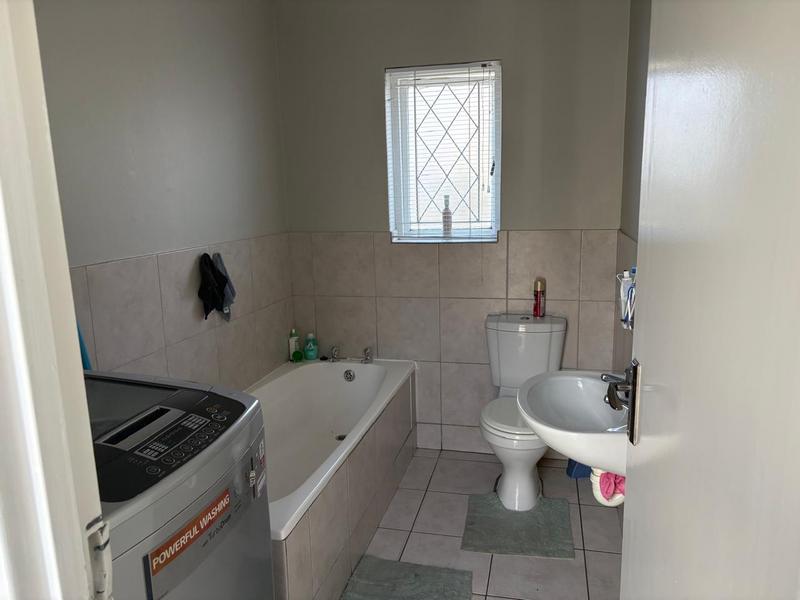 2 Bedroom Property for Sale in Retreat Western Cape
